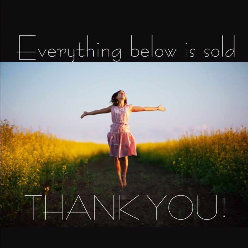 Thank you for purchasing from my Posh shop! ❤🌄